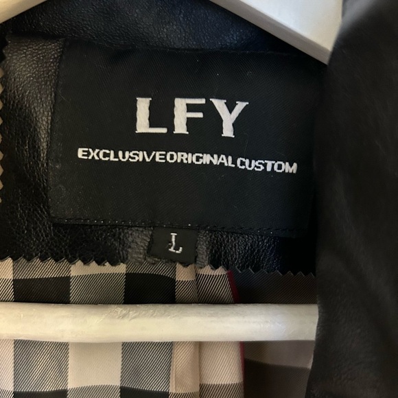 Women Faux Leather Trench Coat with Belt - Picture 12 of 13